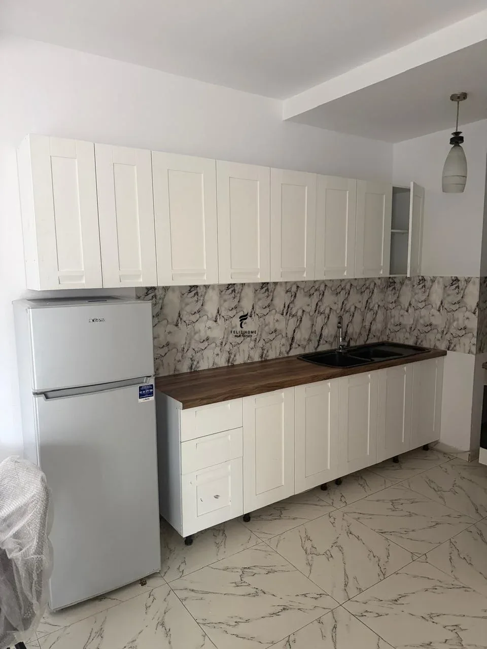 APARTAMENT ME QERA 1+1 RRUGA E KAVAJES 50.000 LEKE 4