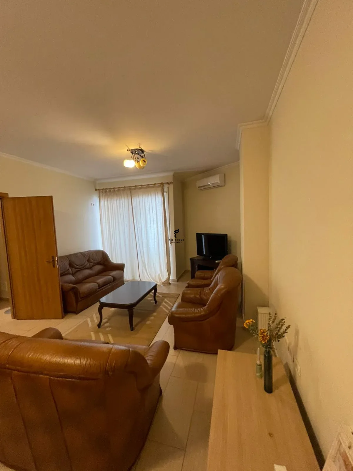 APARTAMENT ME QERA 2+1 PAZARI I RI 60.000 LEKE