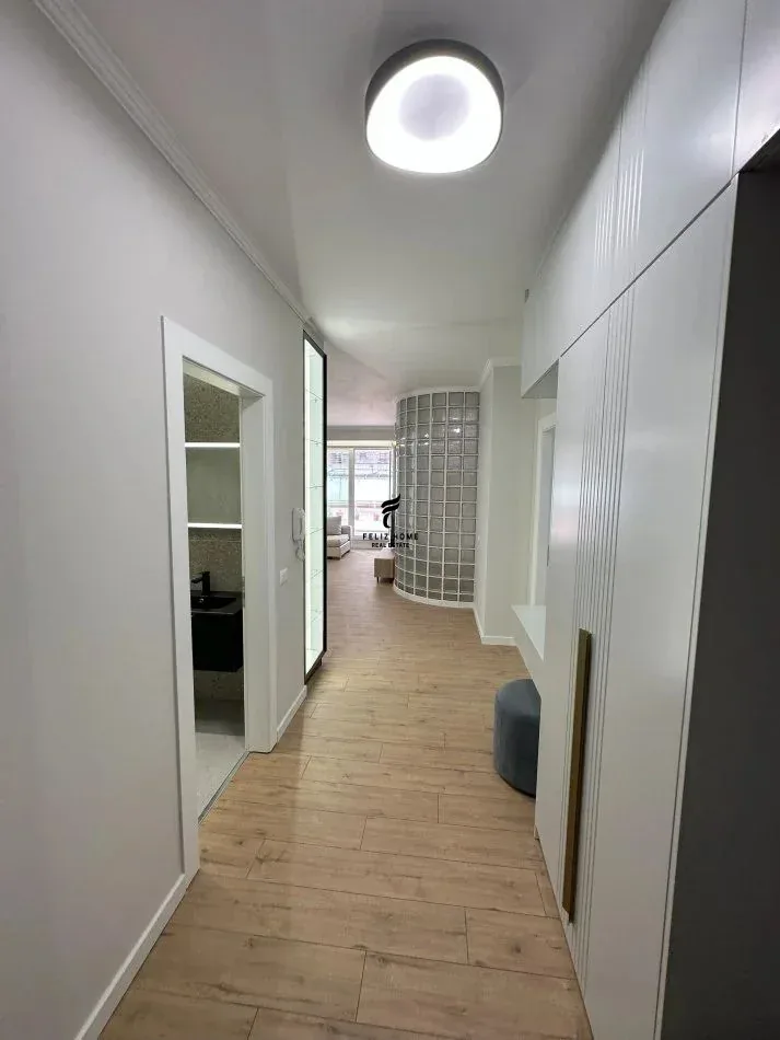 APARTAMENT ME QERA 2+1+2 DON BOSKO 1.000 EURO 2