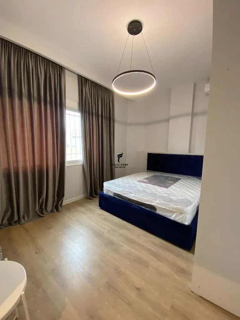 APARTAMENT ME QERA 1+1 21 DHJETORI 60.000 LEKE 4
