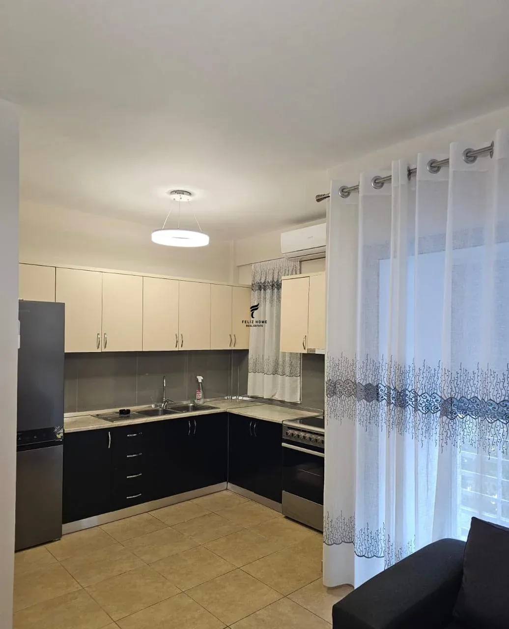 APARTAMENT ME QERA 2+1 5 MAJI 55.000 LEKE 3