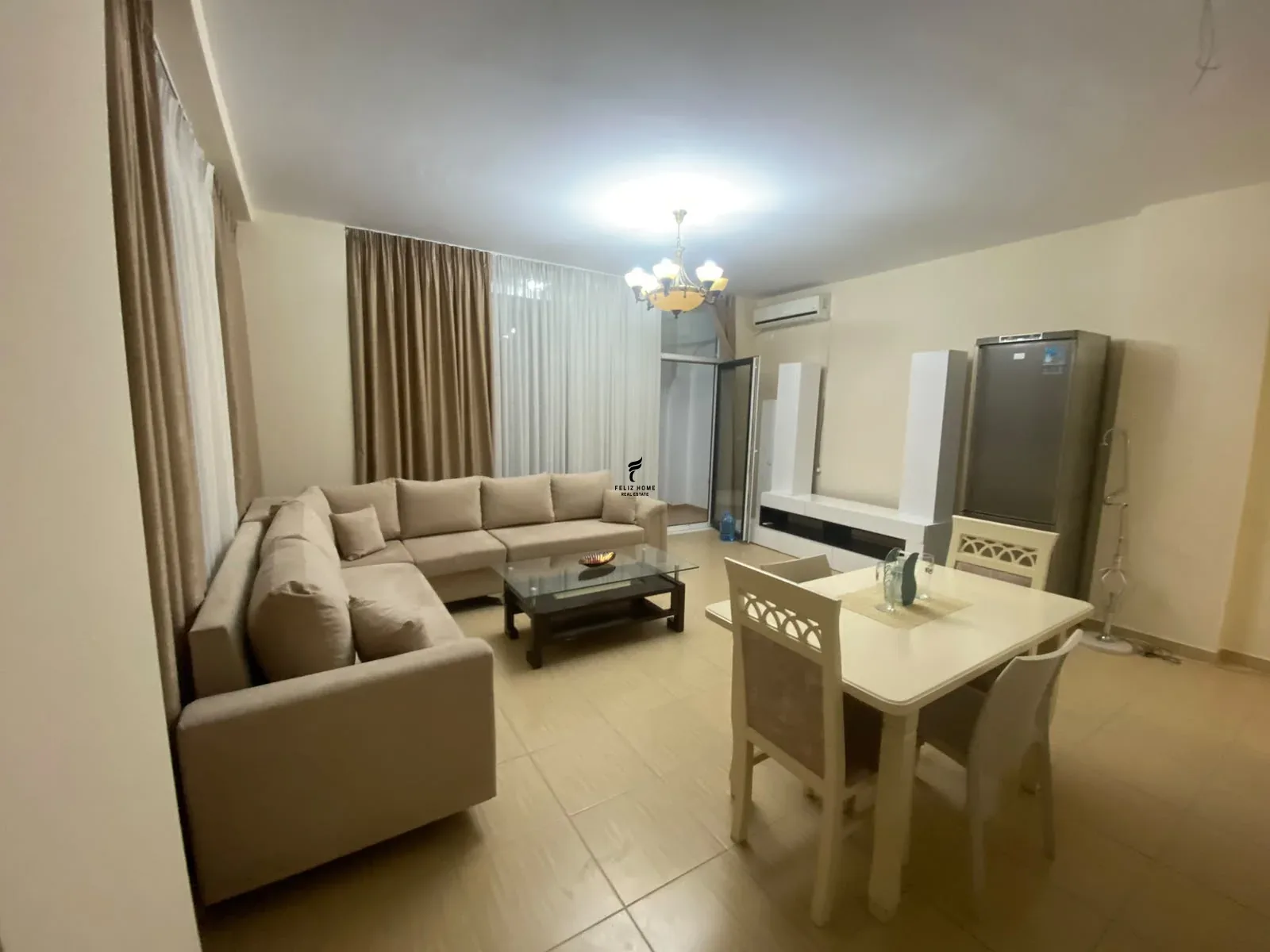 APARTAMENT ME QERA 2+1 BULEVARDI I RI 60.000 LEKE