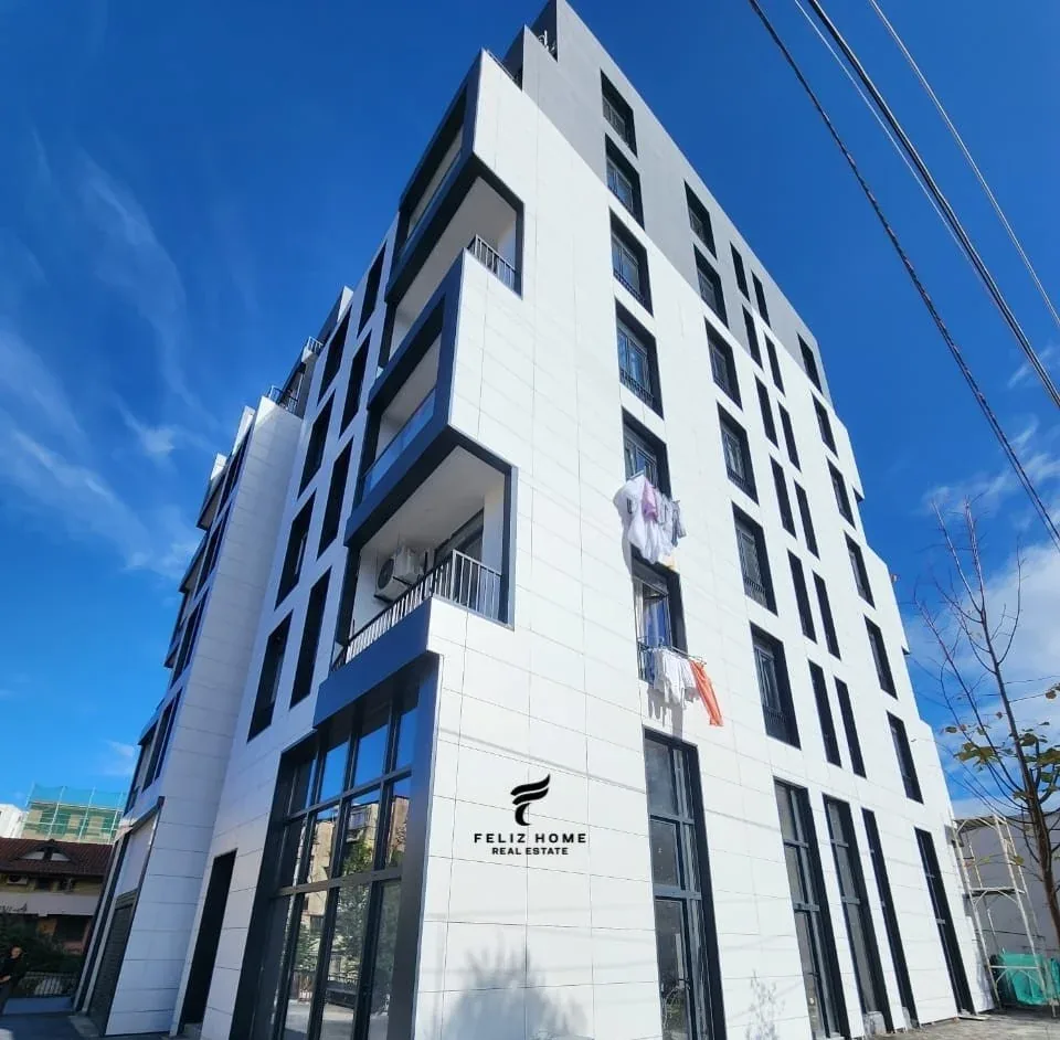 SHITET DYQAN 520M2 TREGU ELEKTRIK 850.000 EURO 2