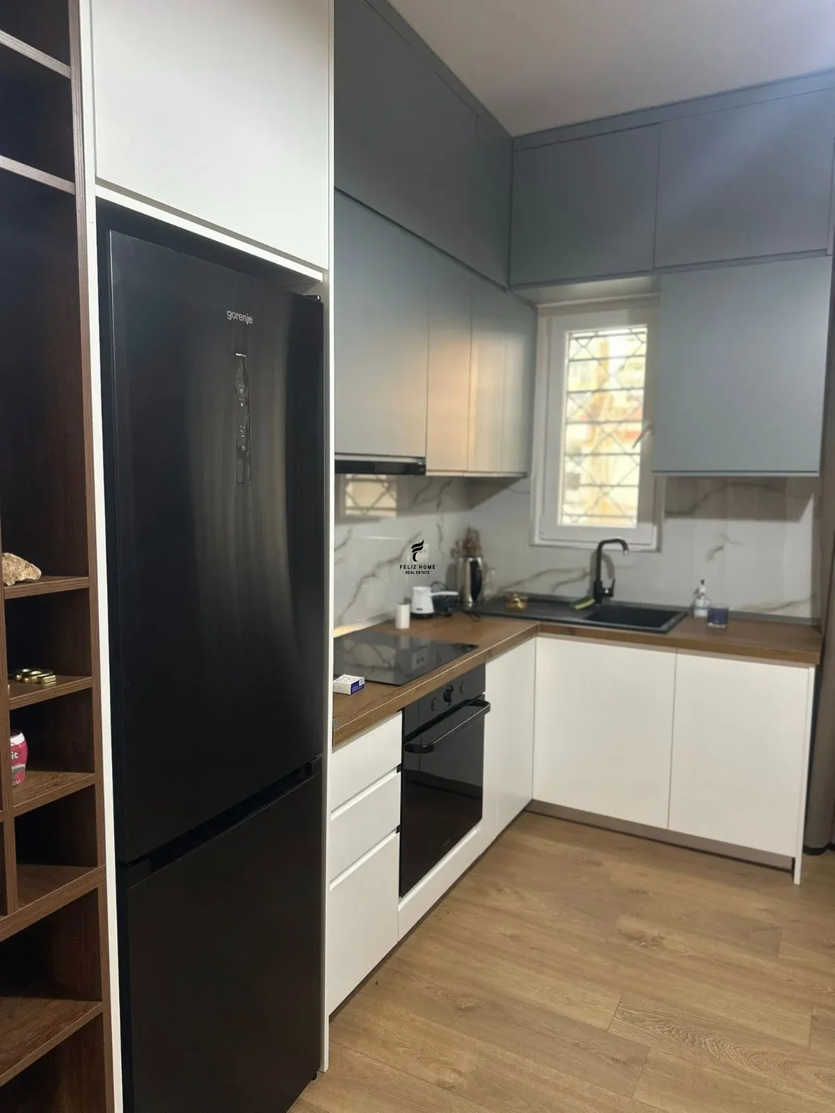 APARTAMENT ME QERA 2+1 PAZARI RI 1.000 EURO 4