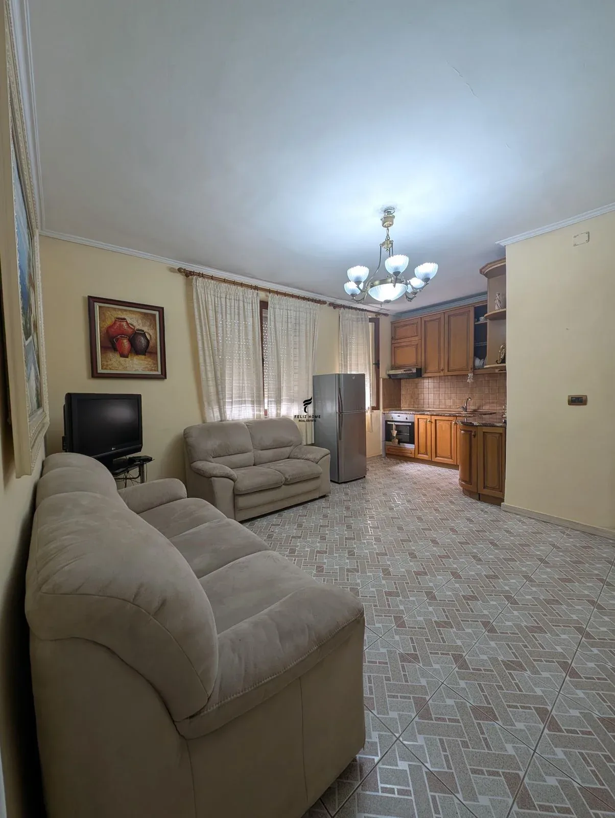 SHITET APARTAMENT DUPLEX MYSLYM SHYRI 275.000 EURO