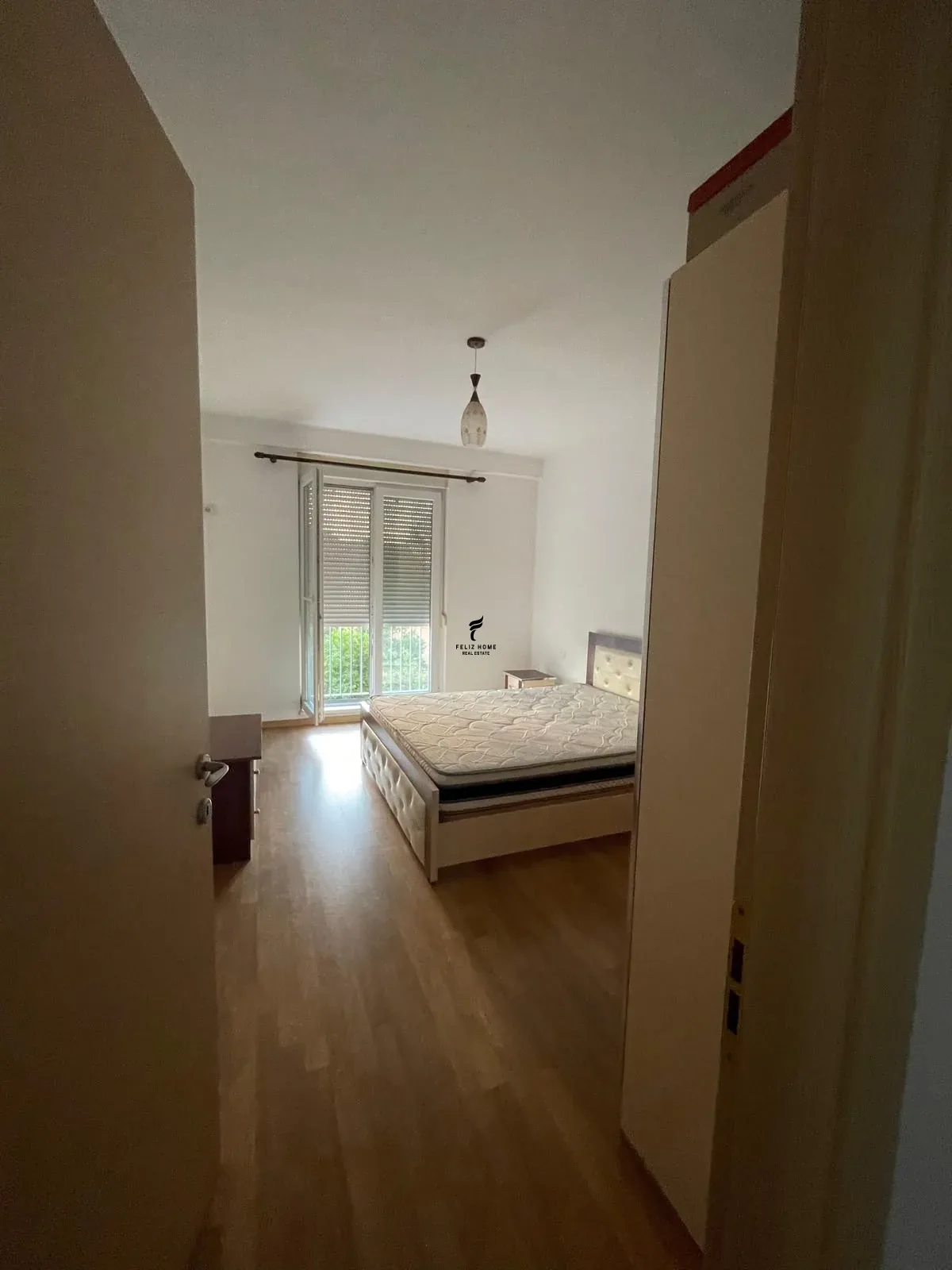 APARTAMENT ME QERA 2+1 QYTET STUDENTI 55.000 LEKE 4