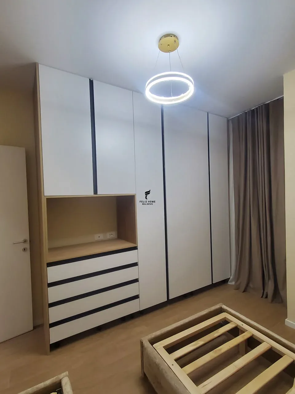 APARTAMENT ME QERA 2+1 LIQEN I THATE 1300 EURO 4
