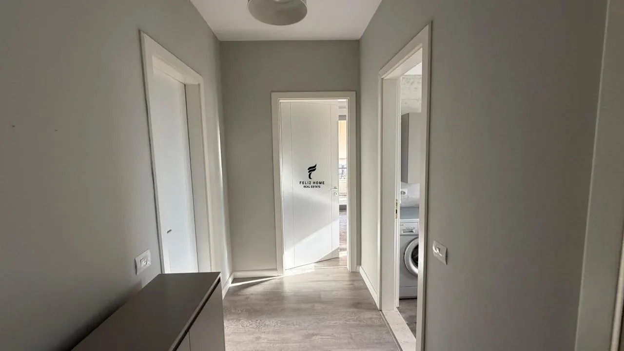 APARTAMENT ME QERA 2+1 LIQENI I THATE 65.000 LEKE 3