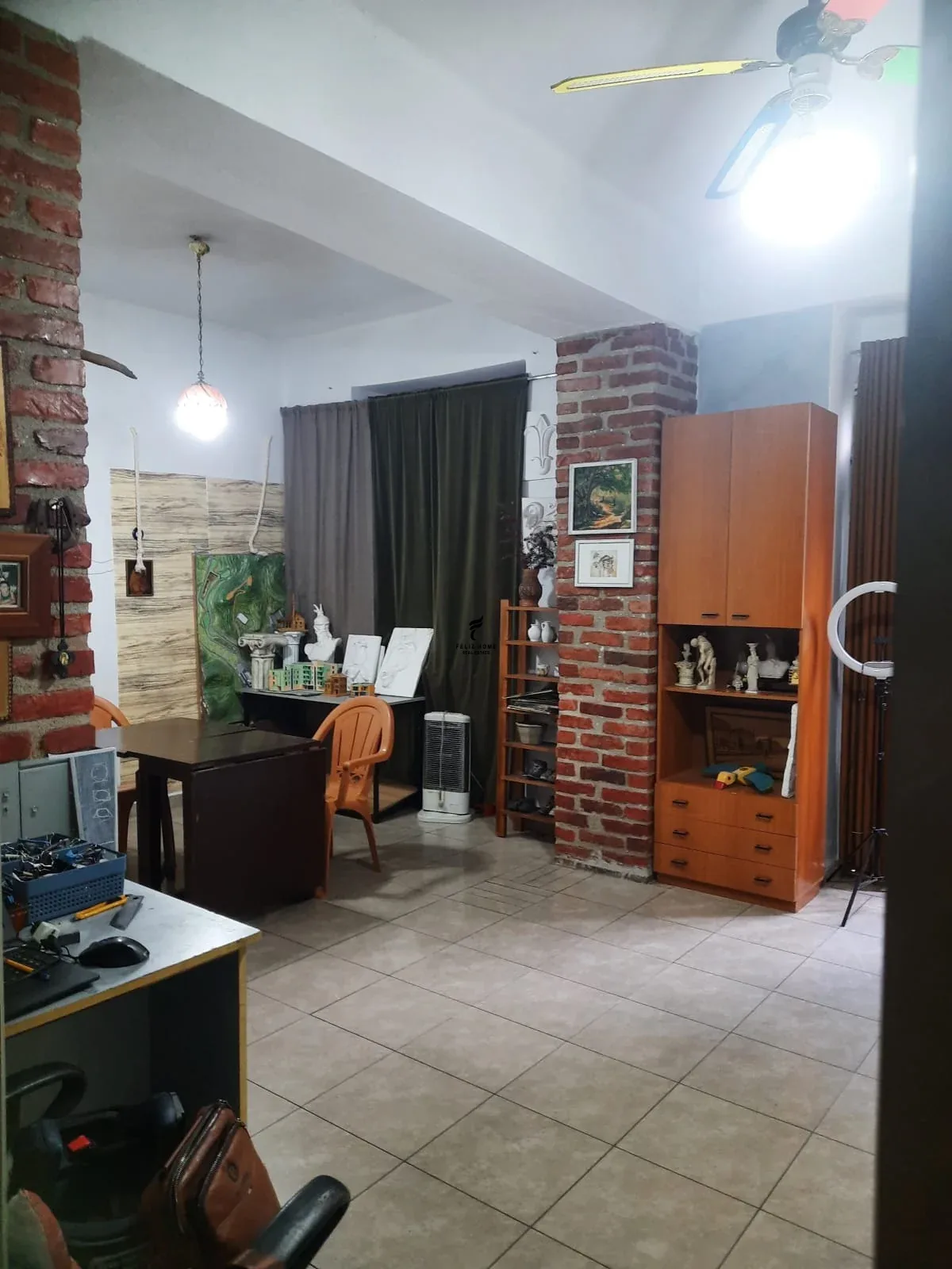 ZYRE ME QERA 75 M2 TAJVANI 100.000 LEKE 1
