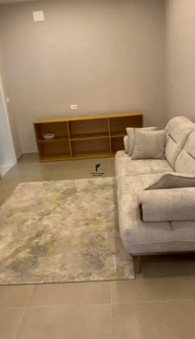 APARTAMENT ME QERA 1+1 VASIL SHANTO 70.000 LEKE 2