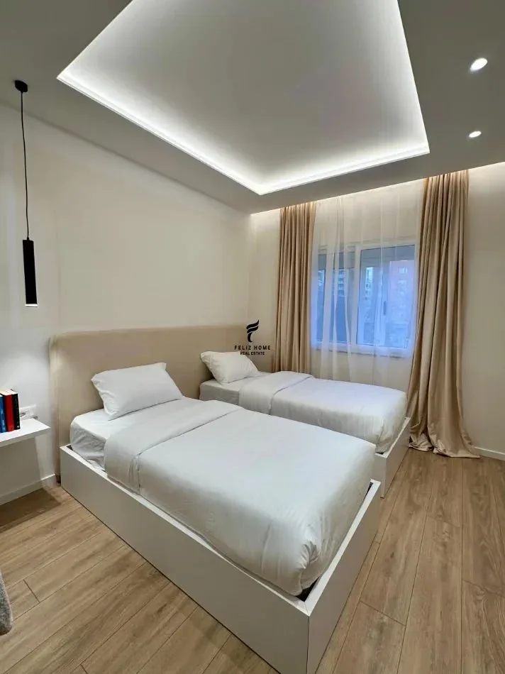 APARTAMENT ME QERA 2+1 BULEVARDI BAJRAM CURRI 70.000LEKE 3