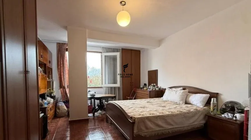 SHITET APARTAMENT 2+1 ZOGU I ZI 222.000 EURO 2