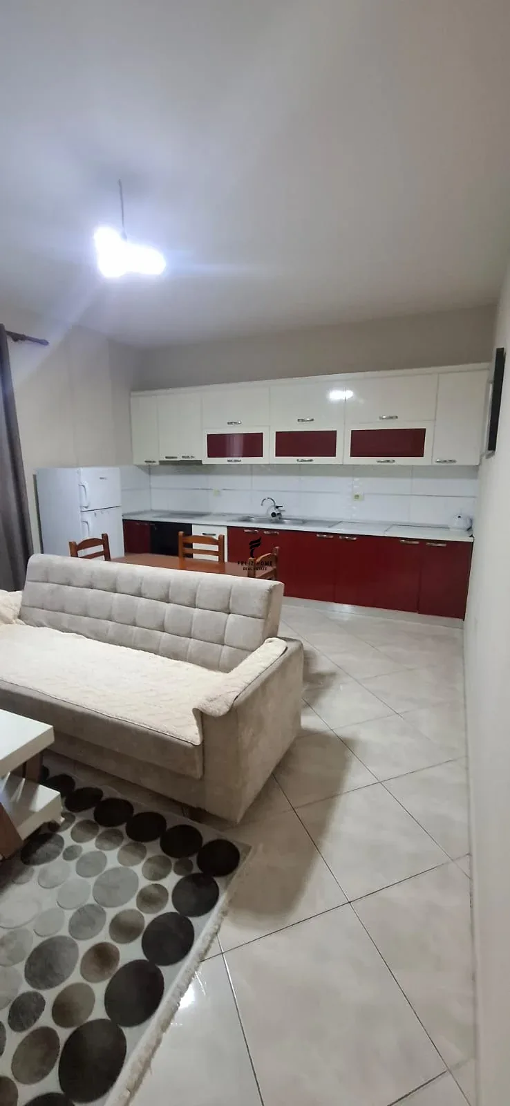 APARTAMENT ME QERA 1+1 LAPRAKE 40.000 LEKE