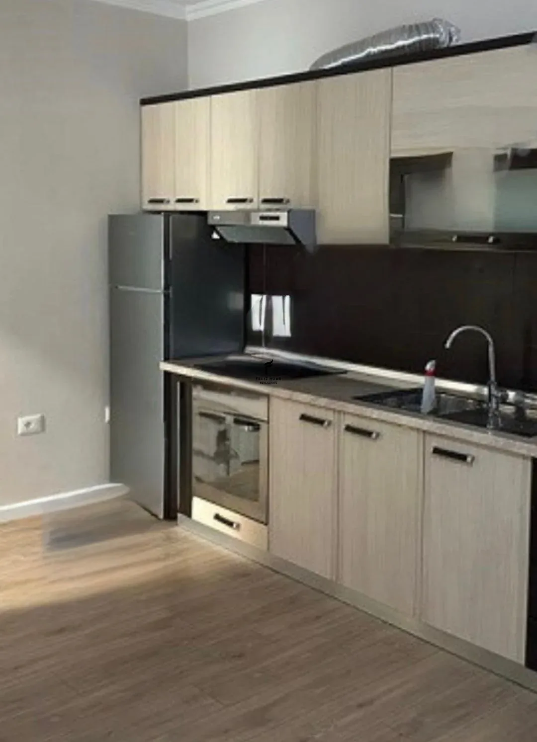 APARTAMENT ME QERA 1+1 LIQENI THATE 50.000 LEKE 2