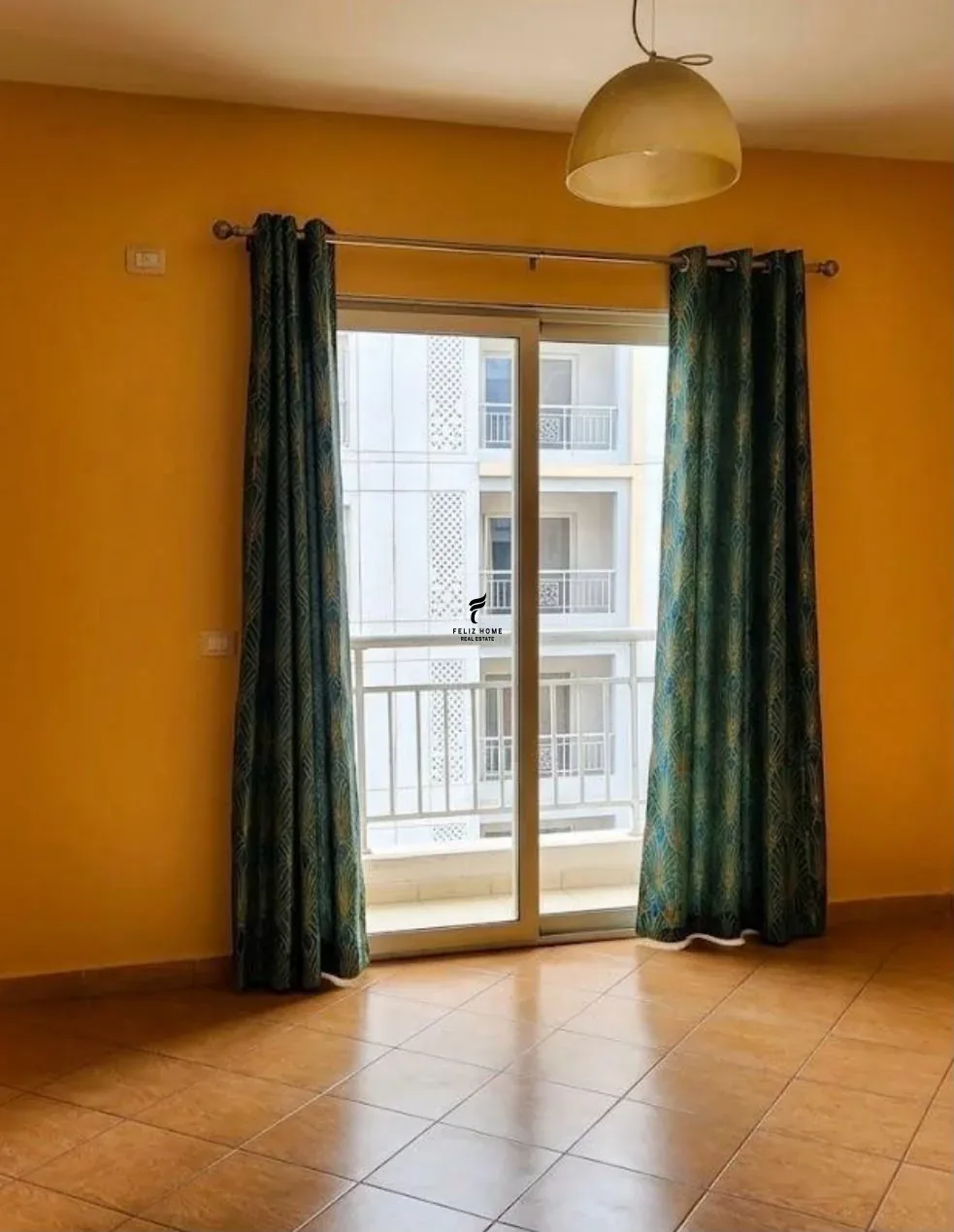 ZYRE ME QERA 100 M2 BULEVARDI RI 55.000 LEKE 2