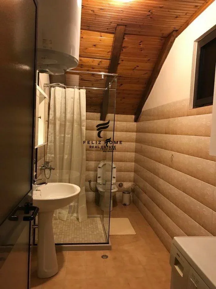 APARTAMENT ME QERA3+1 XHAMLLIK 60.000 LEKE 4
