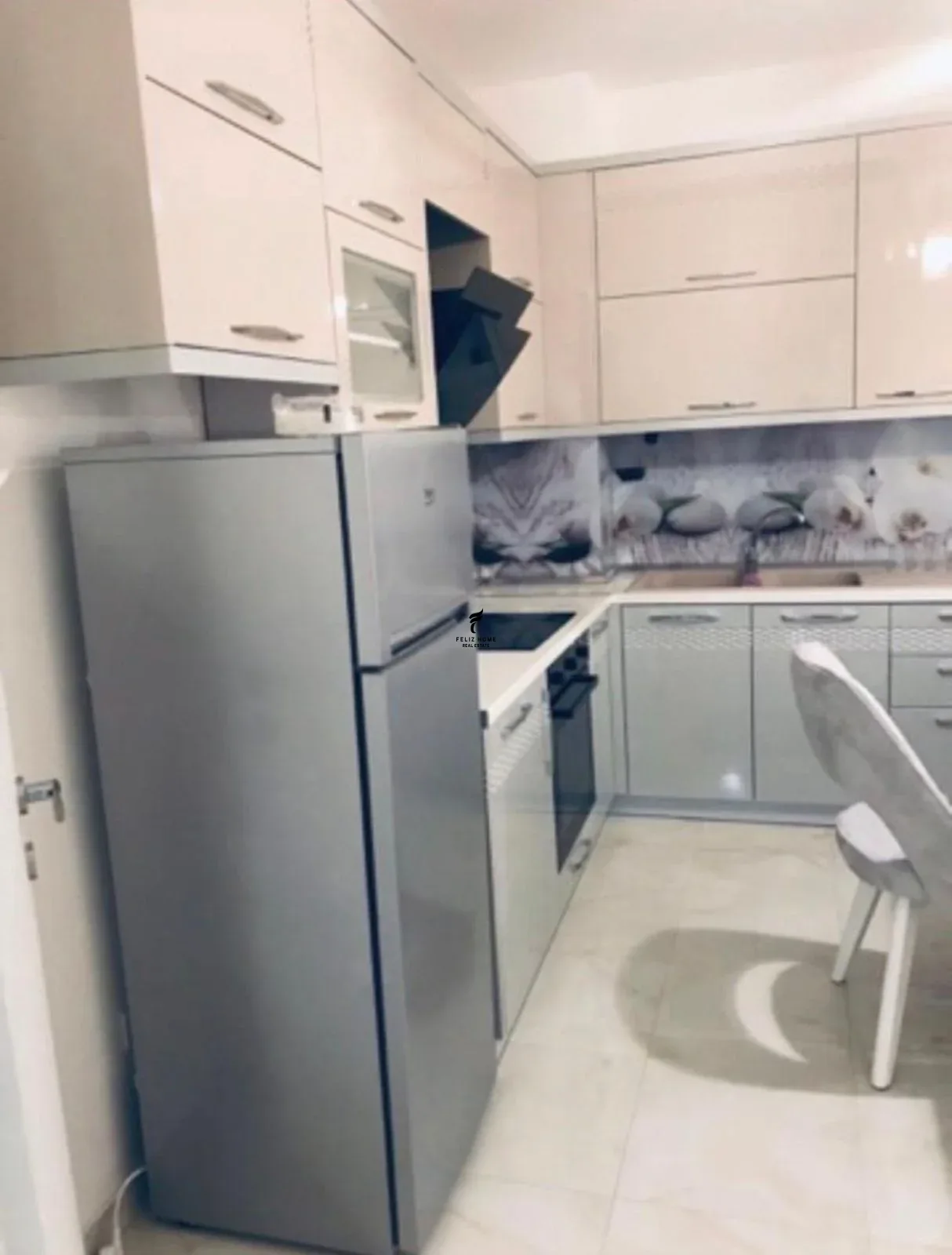 APARTAMENT ME QERA 2+1+2 SELVIA 75.000 LEKE