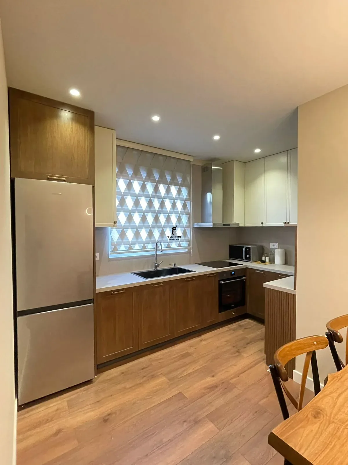 APARTAMENT ME QERA 2+1 SELITE 70.000 LEKE 4