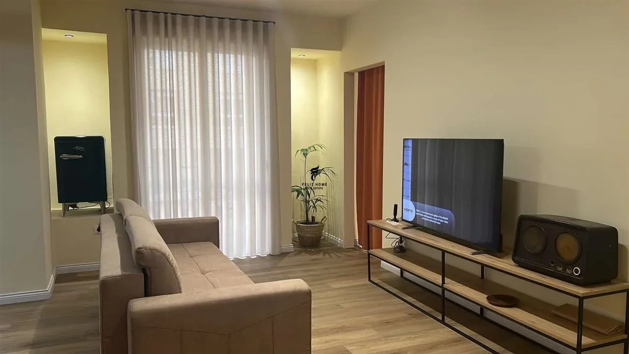 APARTAMENT ME QERA 2+1 PAZARI I RI 70.000 LEKE