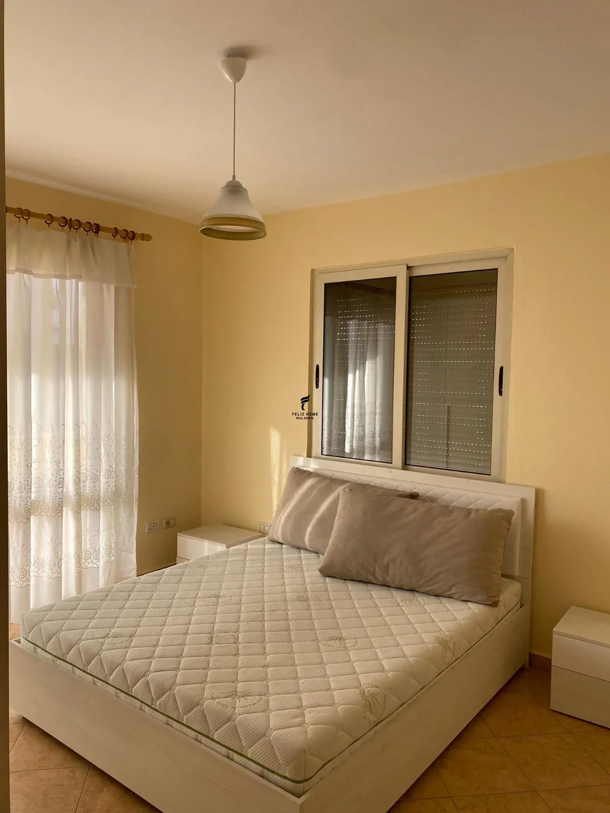 APARTAMENT ME QERA 1+1 21 DHJETORI 55.000 LEKE 3