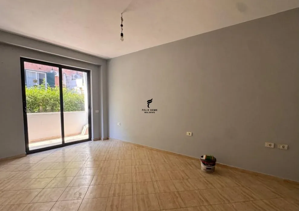 ZYRE ME QERA 110 M2 KODRA E DIELLIT 1 45.000 LEKE
