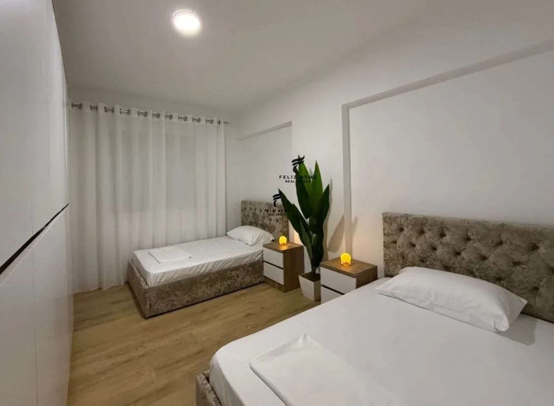 APARTAMENT ME QERA 2+1+2 LIQENI THATE 80.000 LEKE 3