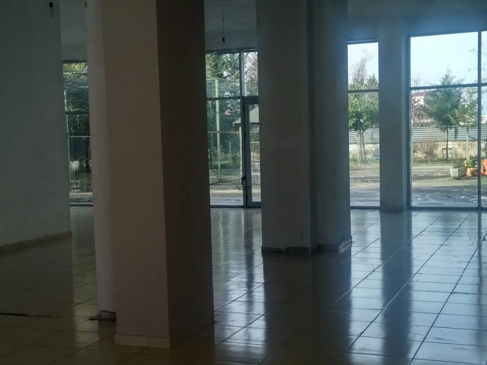 SHITET DYQAN 194 M2 CASA ITALIA 65.000.000 LEKE 2