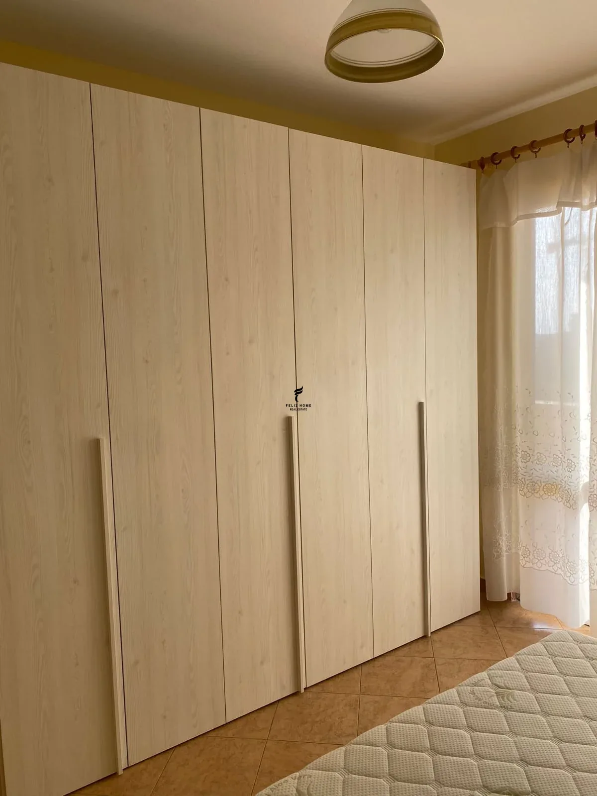 APARTAMENT ME QERA 1+1 21 DHJETORI 55.000 LEKE 2