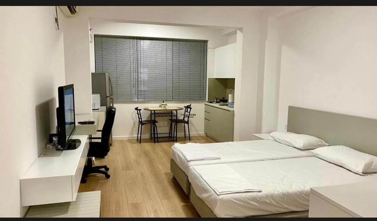 GARSONIERE ME QERA 45M2 BLLOK 700 EURO