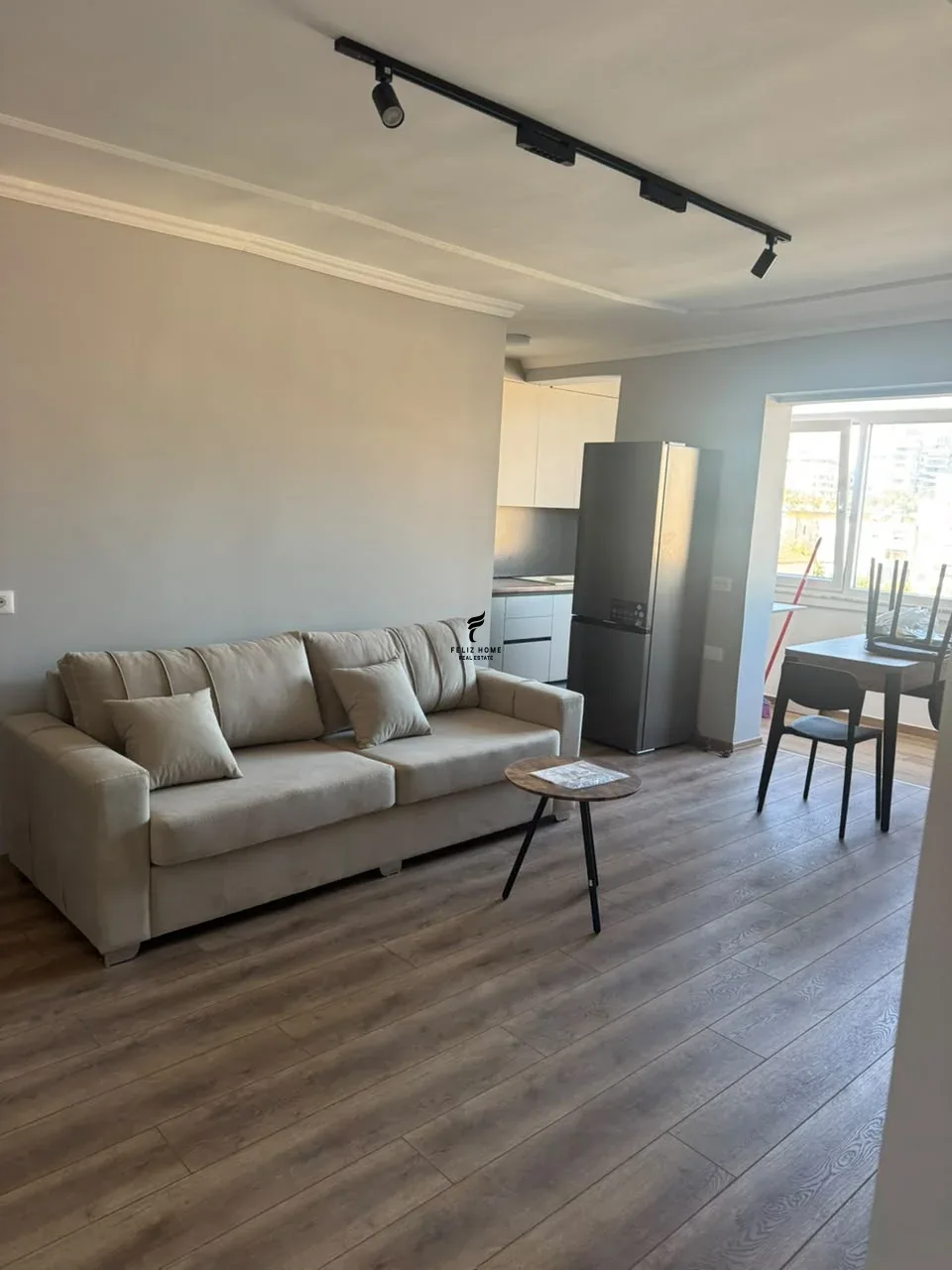 APARTAMENT ME QERA 1+1 VASIL SHANTO 65.000 LEKE