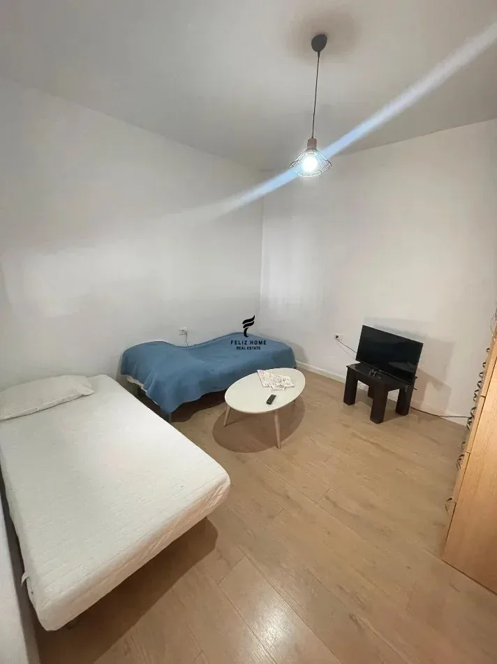 APARTAMENT ME QERA 2+1 SELITE 50.000 LEKE 4