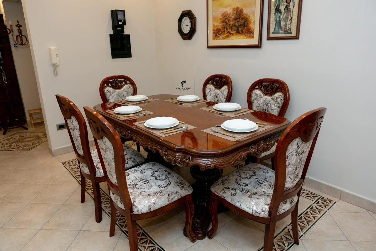 APARTAMENT ME QERA 3+1+2 XHAMIA E TABAKEVE 1200 EURO 4