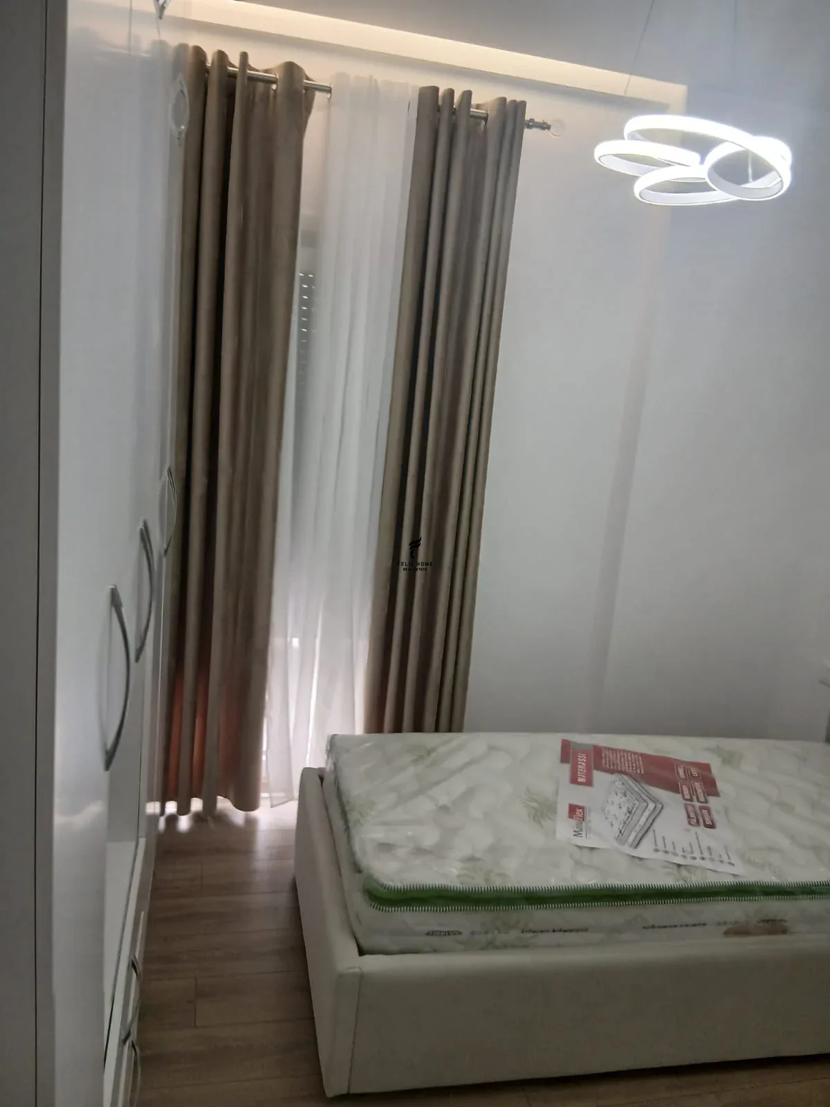 APARTAMENT ME QERA 2+1 SAUK 60.000 LEKE 3