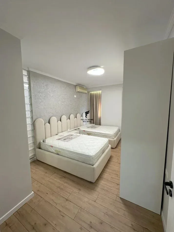 APARTAMENT ME QERA 2+1+2 DON BOSKO 1.000 EURO 3