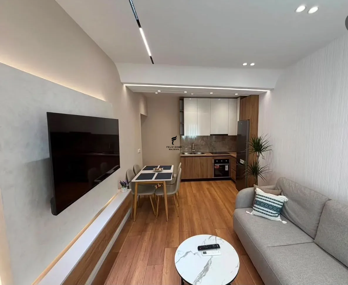 SHITET APARTAMENT 1+1 PAZARI RI 163.000 EURO 2