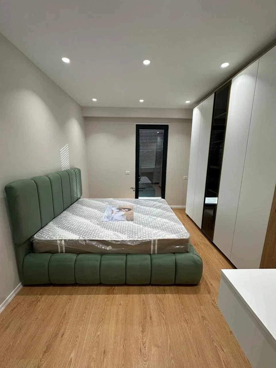 APARTAMENT ME QERA 2+1+2 DON BOSKO 80.000 LEKE 3