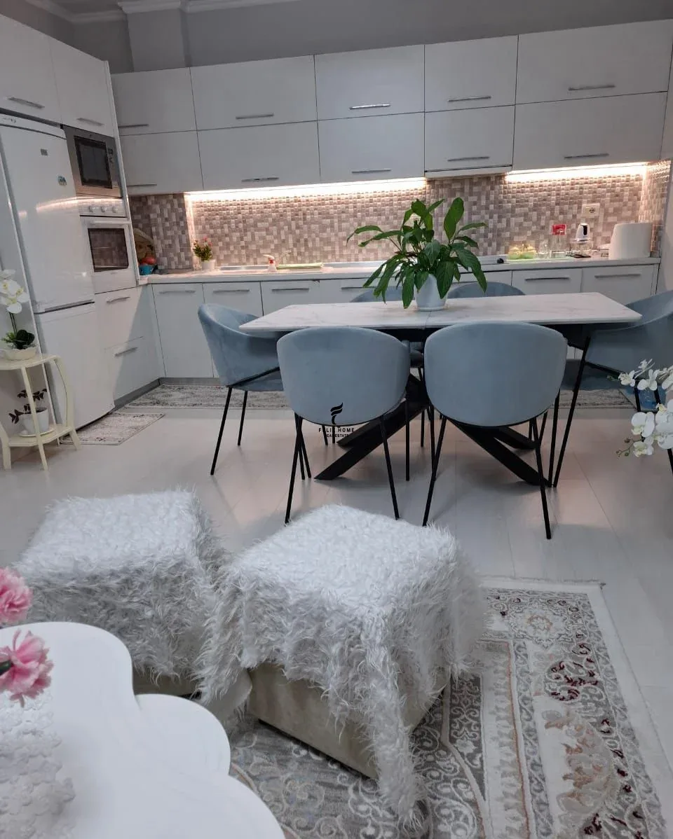 SHITET APARTAMENT 3+1+3 ASTIR 220.000 EURO 2