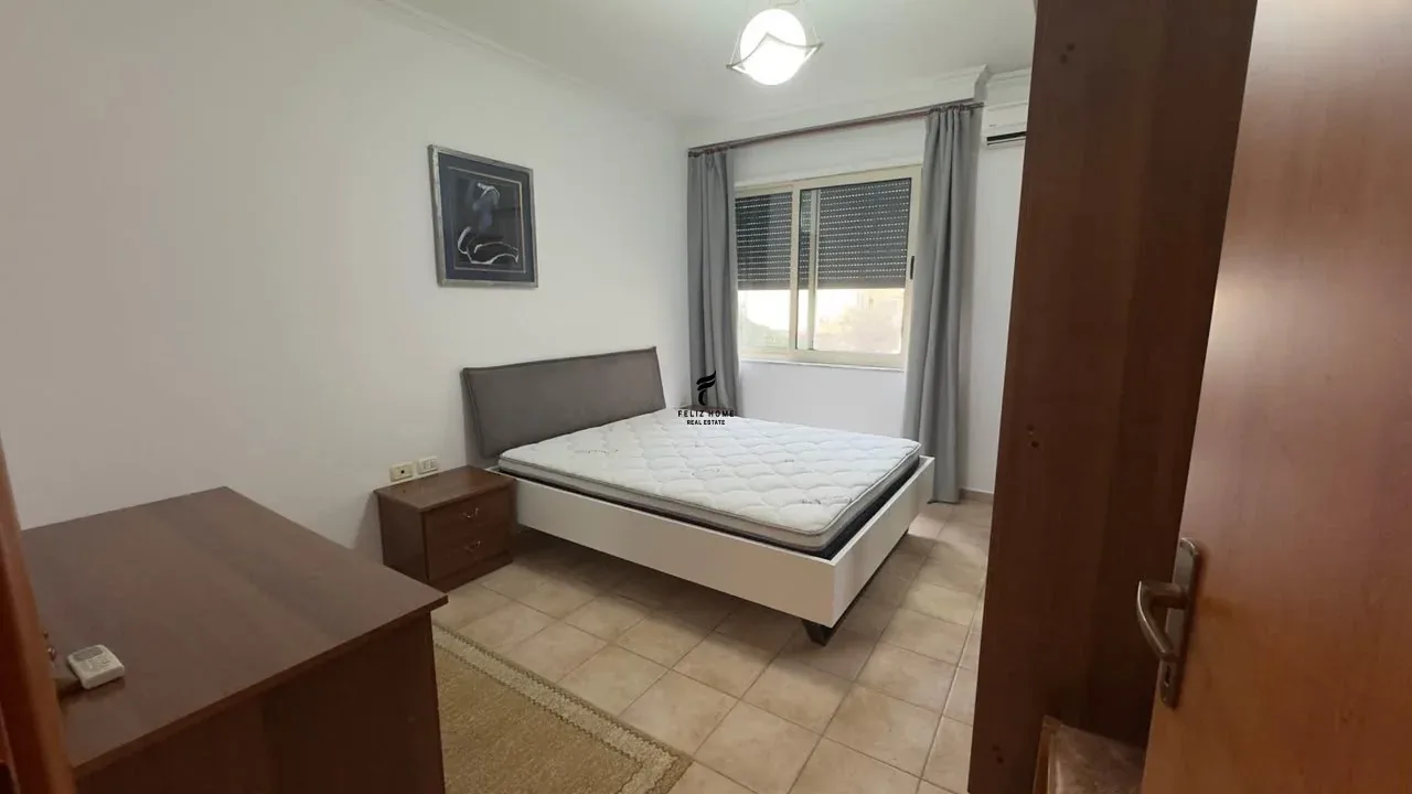APARTAMENT ME QERA 1+1 QENDER 65.000 LEKE 4
