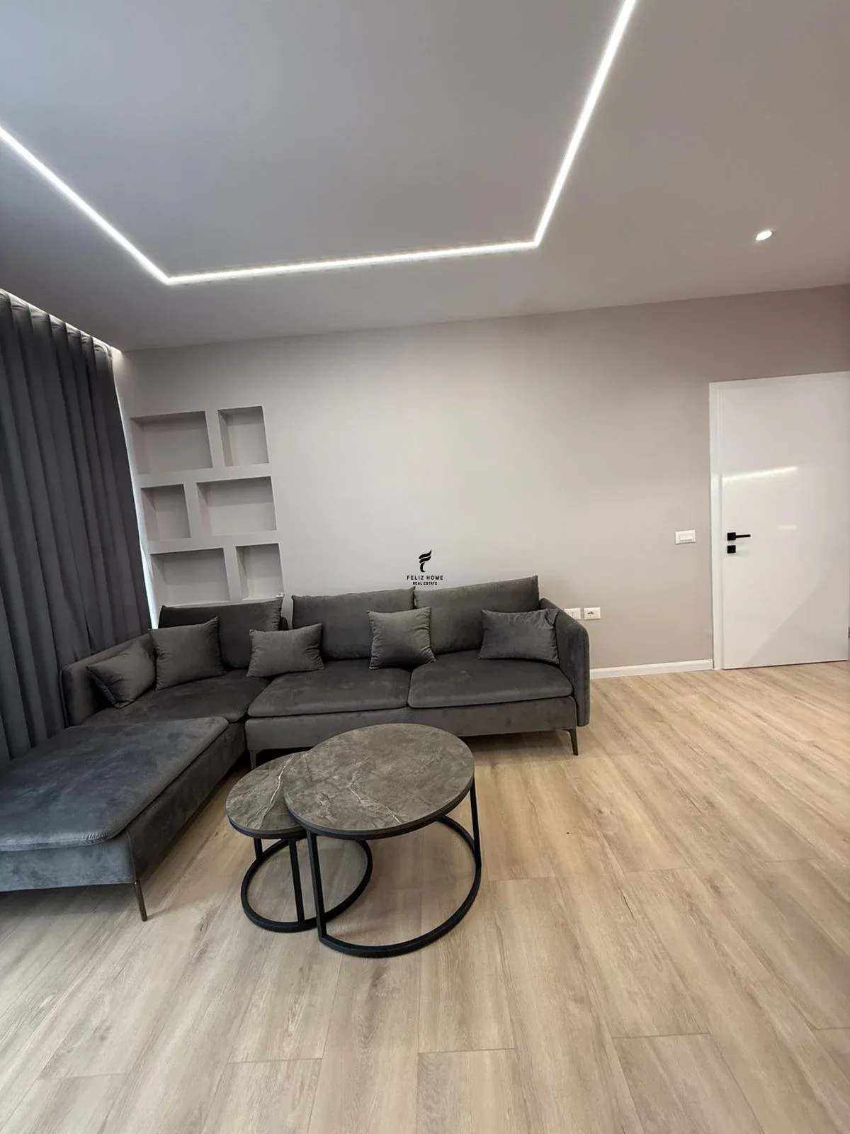 APARTAMENT ME QERA 1+1 MISTO MAME 45.000 LEKE 2