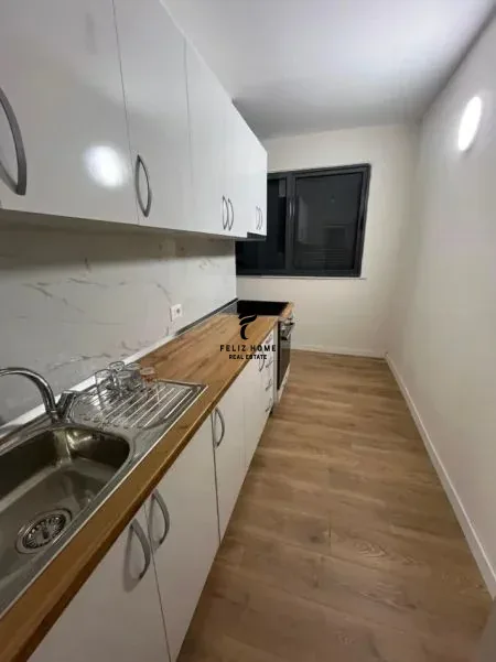 APARTAMENT ME QERA 1+1 LAPRAKE 45.000 LEKE 2