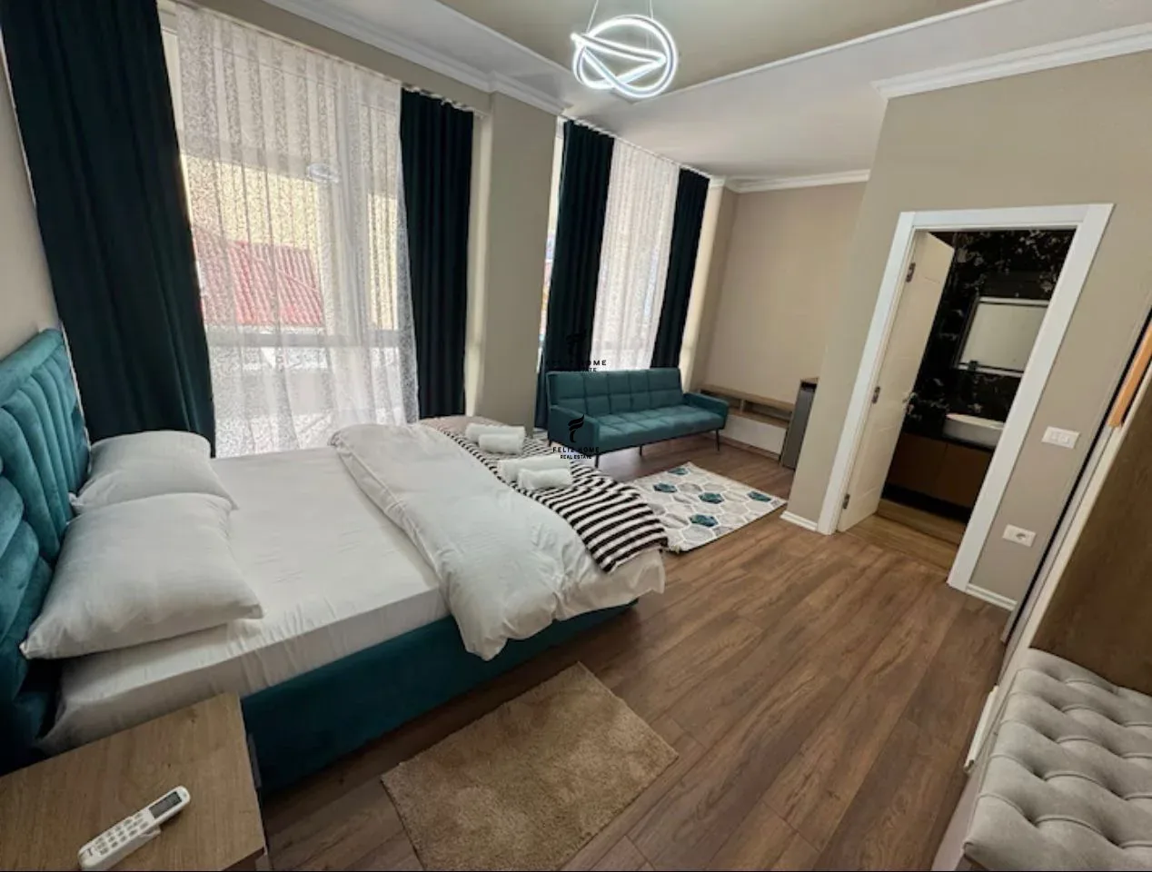 APARTAMENT ME QERA 2+1+2 RRUGA E DIBRES 90.000 LEKE 4