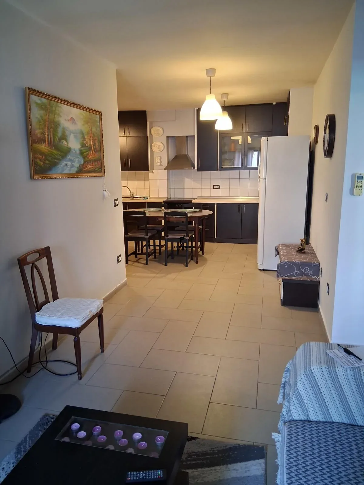 APARTAMENT ME QERA 2+1 MYSLYM SHYRI 65.000 LEKE 4
