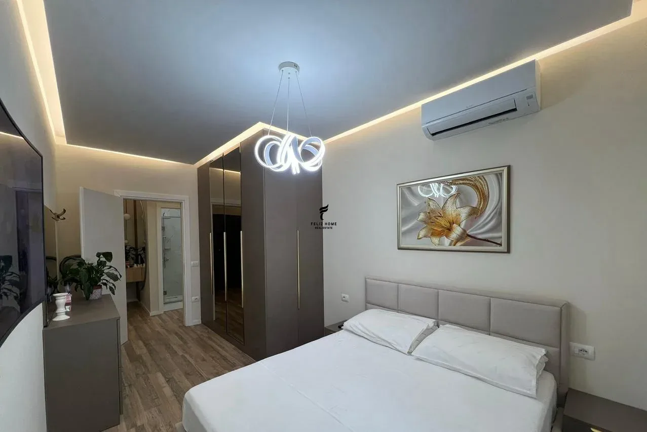APARTAMENT ME QERA 1+1 RRUGA E KOSOVAREVE 90.000 LEKE 3