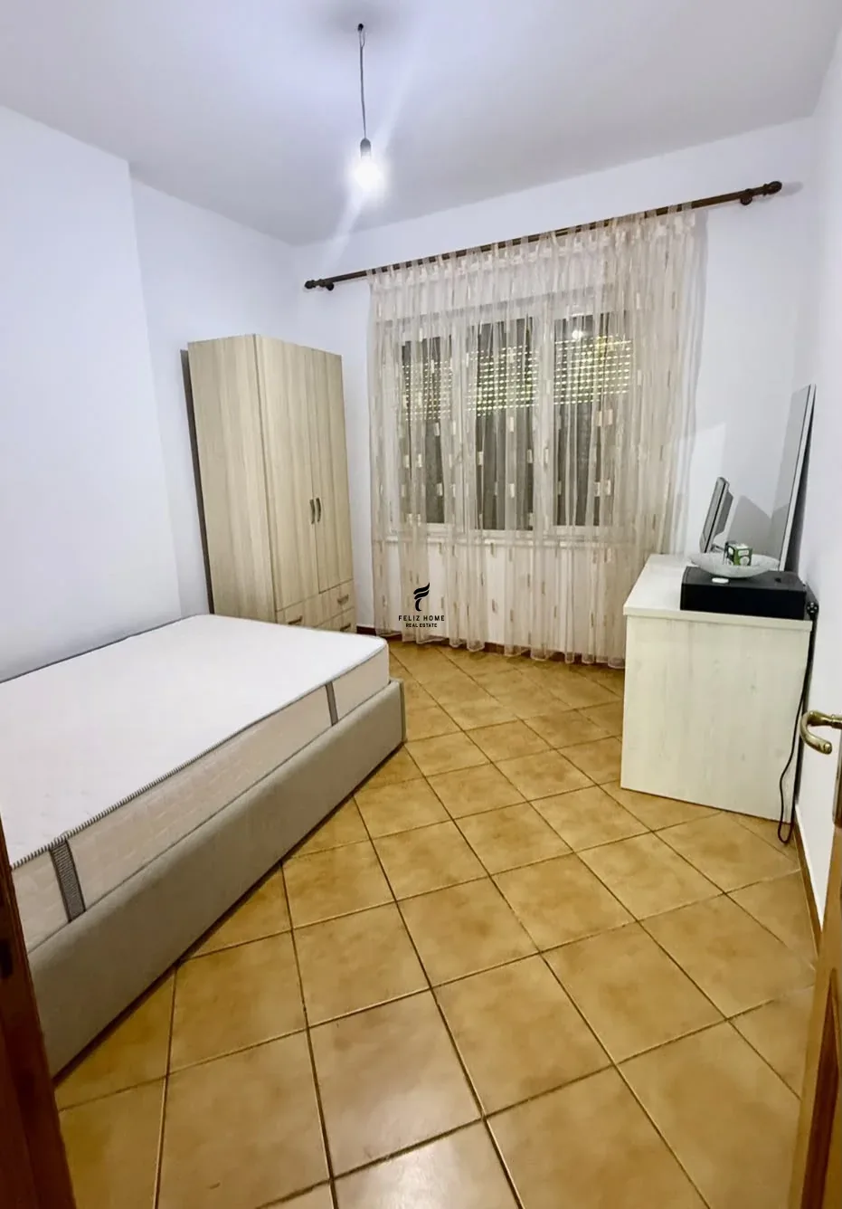 APARTAMENT ME QERA 2+1 BRRYL 50.000 LEKE 2