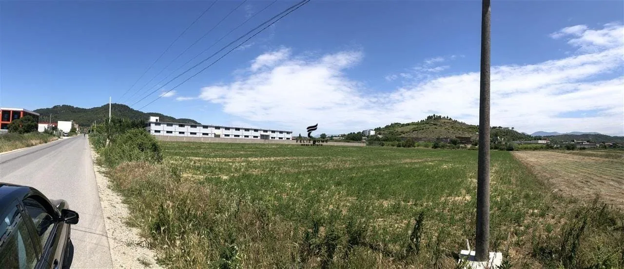 SHITET TRAULL 6069 M2 VAQARR 637.000 EURO