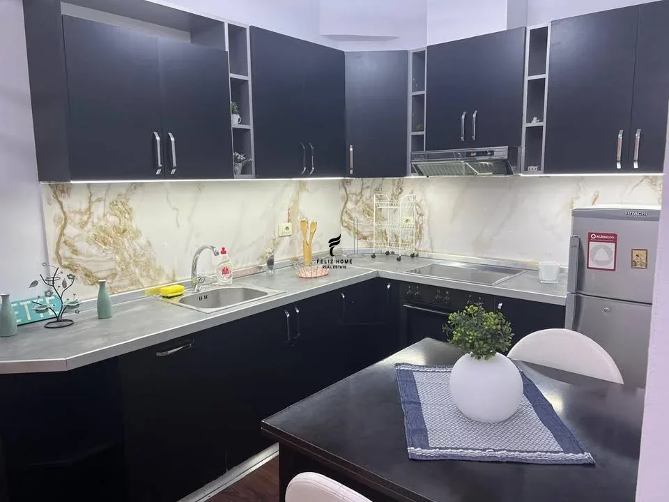 APARTAMENT ME QERA 1+1 XHAMIA E TABAKEVE 50.000 LEKE 4