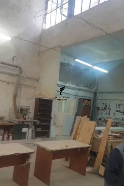 MAGAZINE ME QERA 800 M2 KOMBINAT 2600 EURO