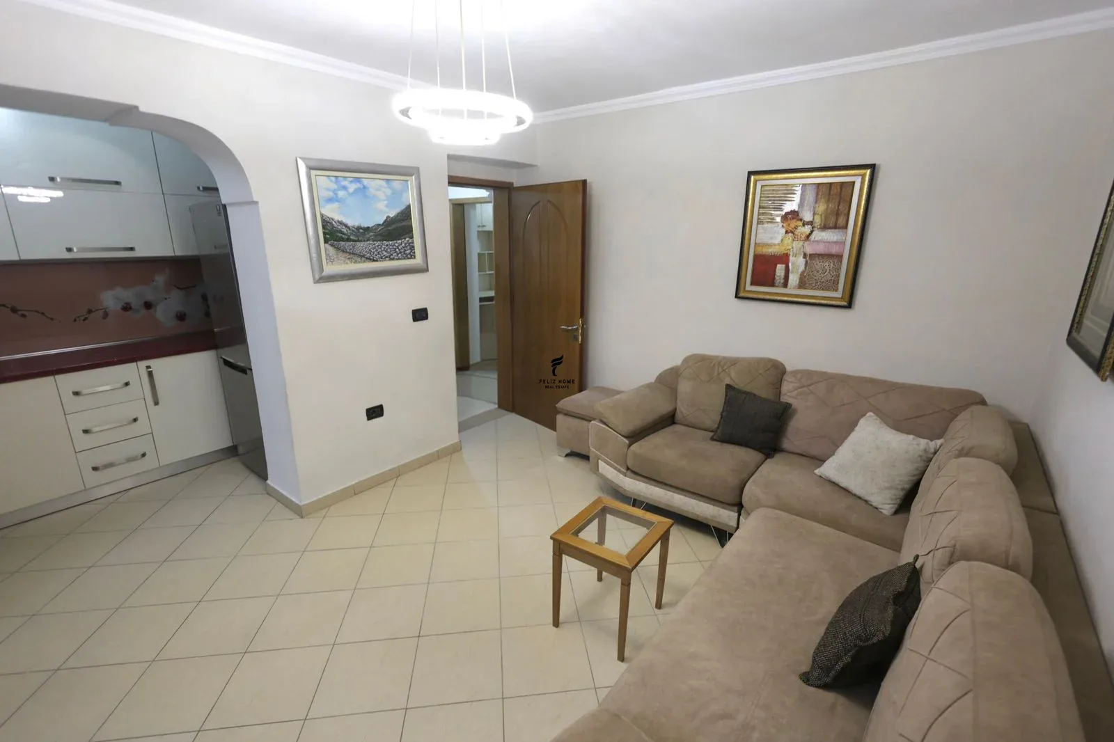 APARTAMENT ME QERA 2+1 MATERNITETI I RI 55.000 LEKE 2