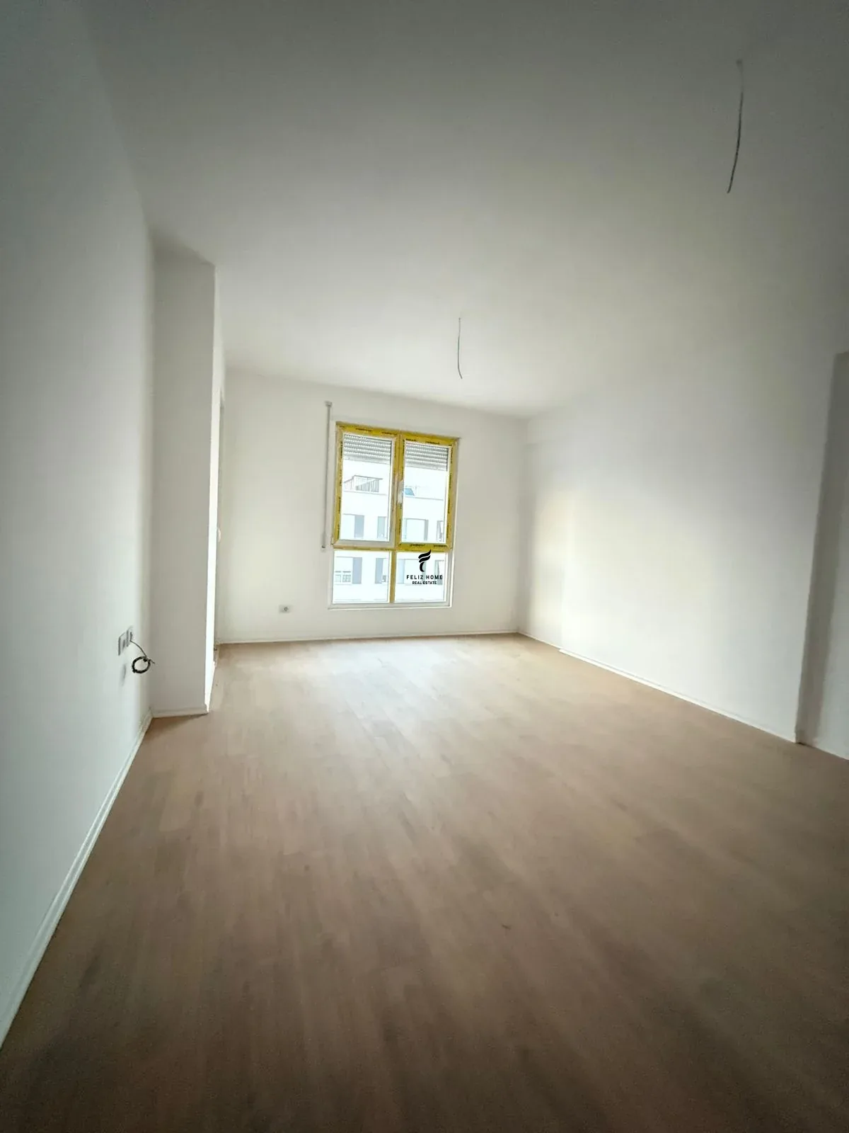 SHITET APARTAMENT 1+1 5 MAJI 120.000 EURO