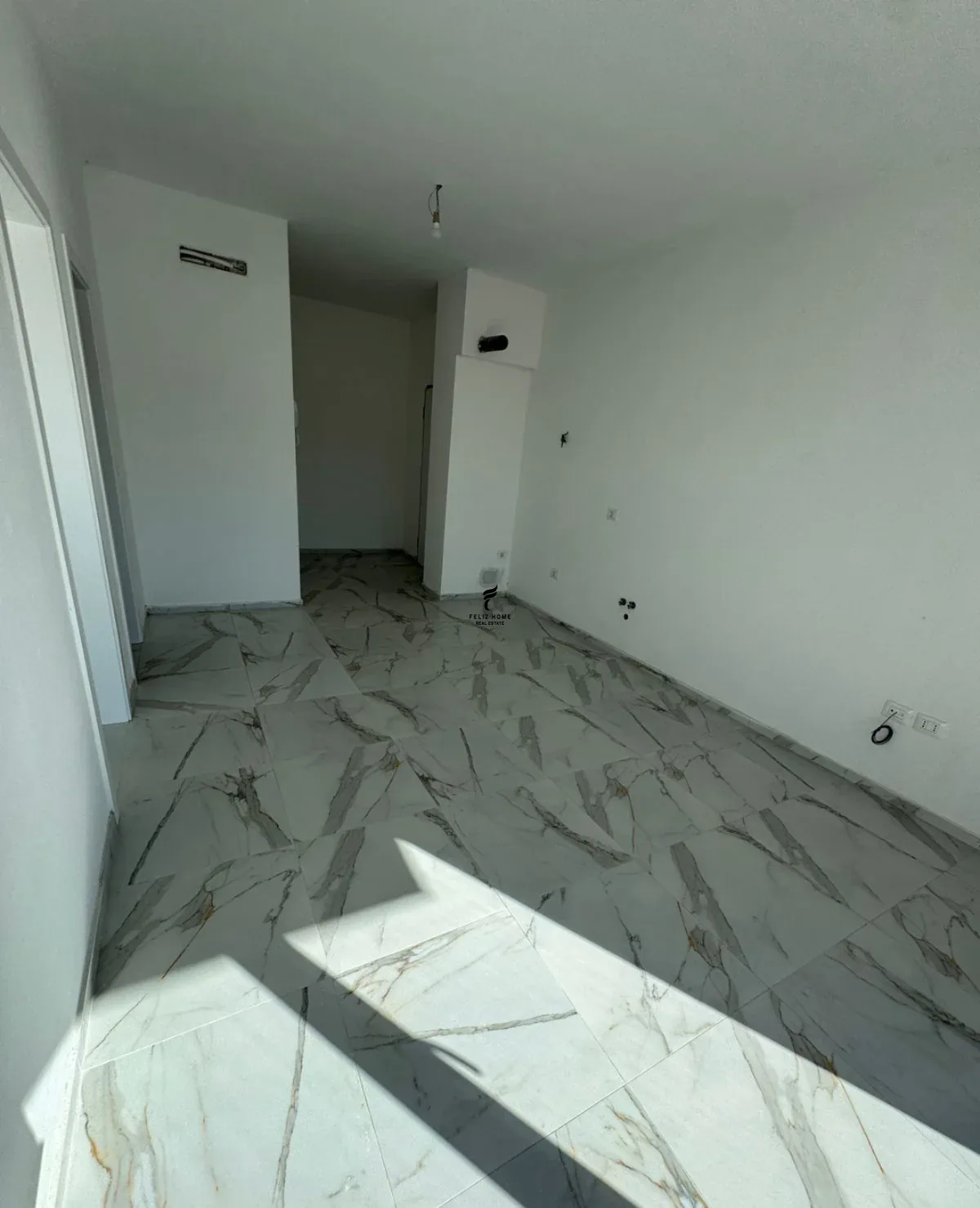 ZYRE ME QERA 70M2 LAPRAKE 40.000 LEKE 2